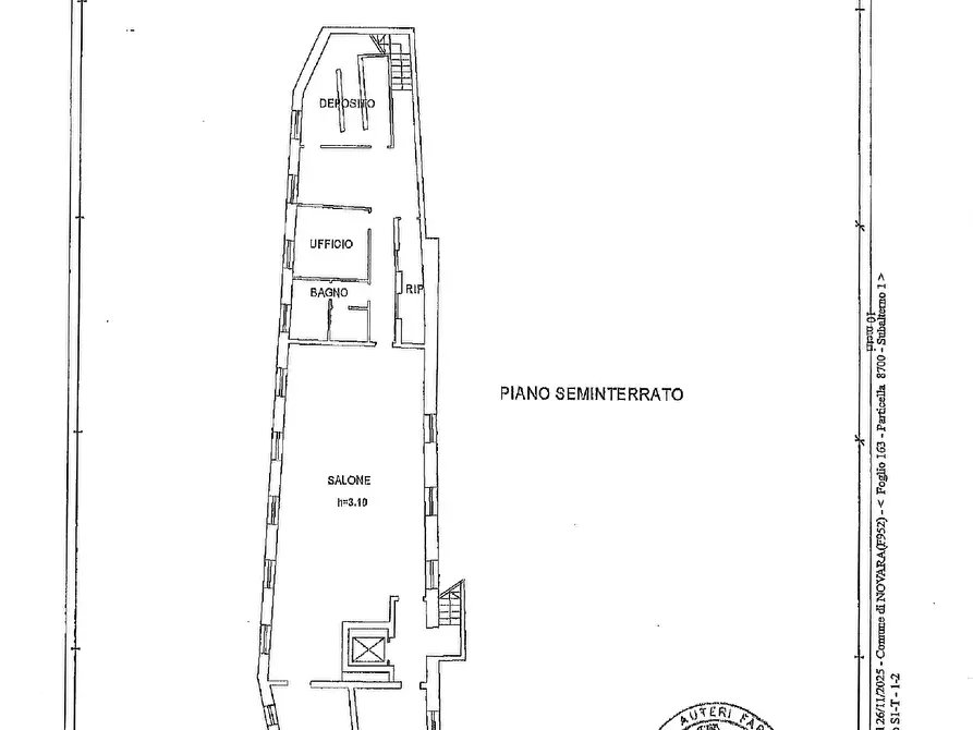 Immagine 48 di Palazzo in vendita  in Via San Gaudenzio 11 a Novara