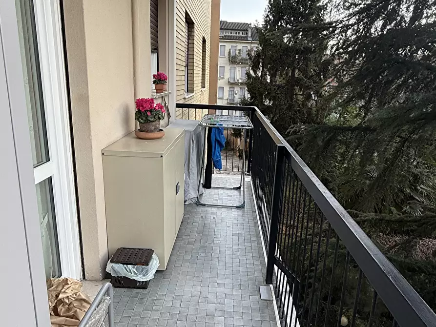 Immagine 54 di Pentalocale in vendita  in Via Roberto Moroni 7A a Sesto San Giovanni