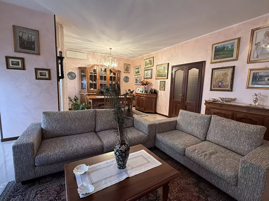Immagine 22 di Pentalocale in vendita  in Via Roberto Moroni 7A a Sesto San Giovanni