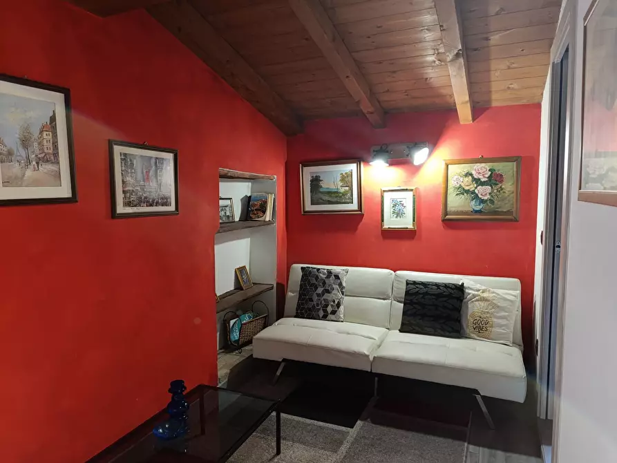 Immagine 26 di Casa indipendente in vendita  a Terenzo