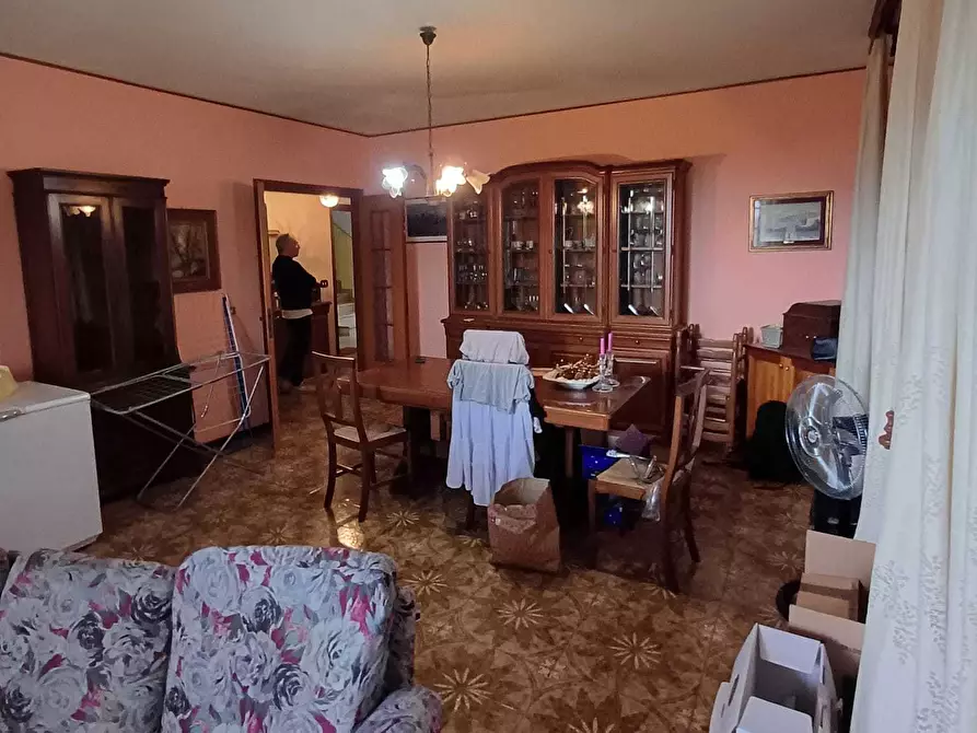 Immagine 10 di Porzione di casa in vendita  a Fornovo Di Taro