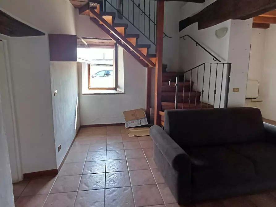 Immagine 23 di Porzione di casa in vendita  a Solignano