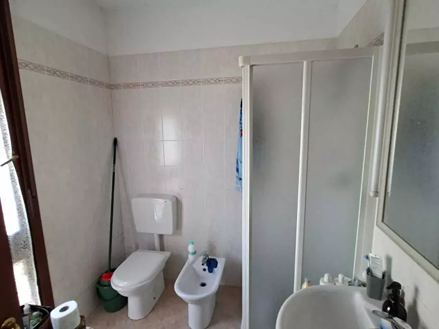 Immagine 21 di Bilocale in vendita  a Lesignano De' Bagni