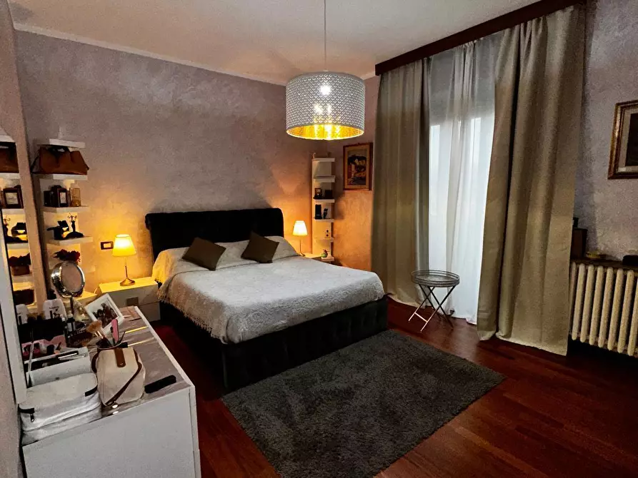 Immagine 20 di Quadrilocale in vendita  a Fornovo Di Taro