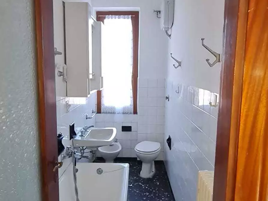 Immagine 9 di Casa indipendente in vendita  a Borgo Val Di Taro