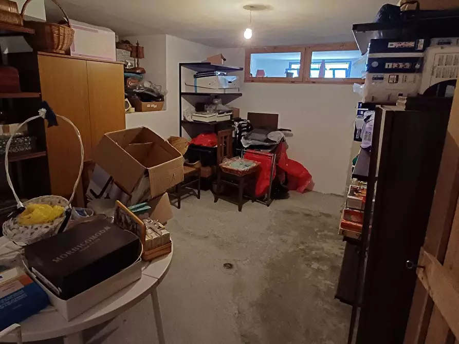 Immagine 75 di Casa bifamiliare in vendita  a Varano De' Melegari