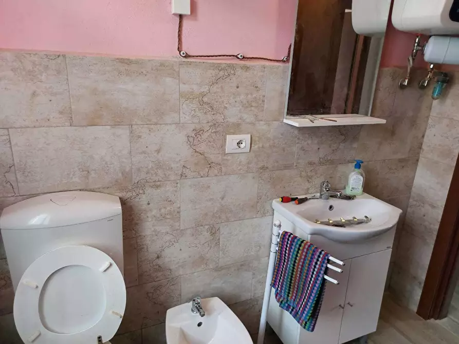 Immagine 9 di Terratetto in vendita  a Medesano