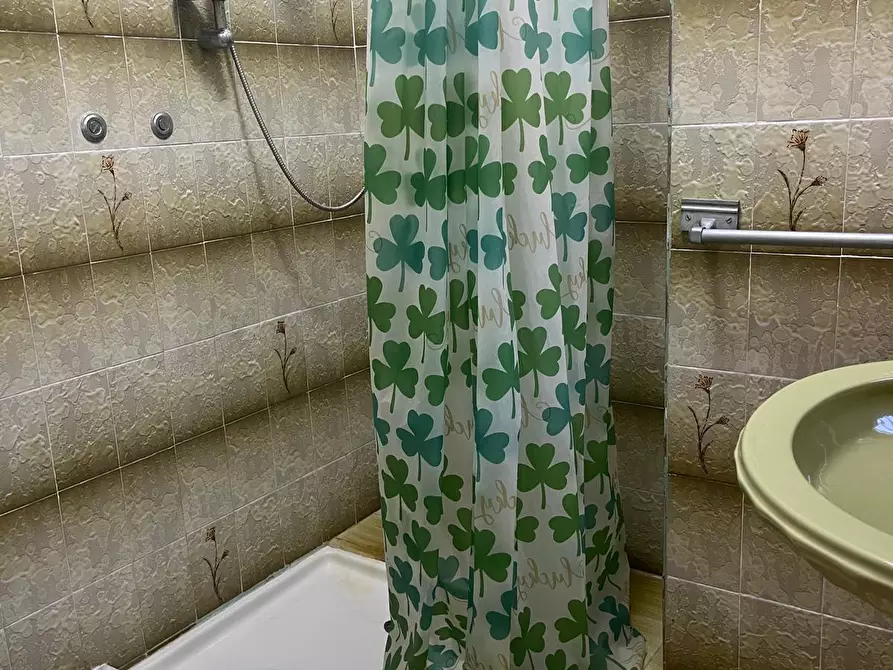 Immagine 17 di Porzione di casa in affitto  a Foggia