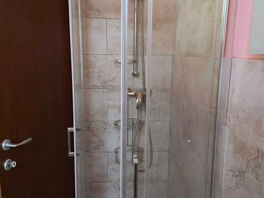 Immagine 10 di Terratetto in vendita  a Medesano