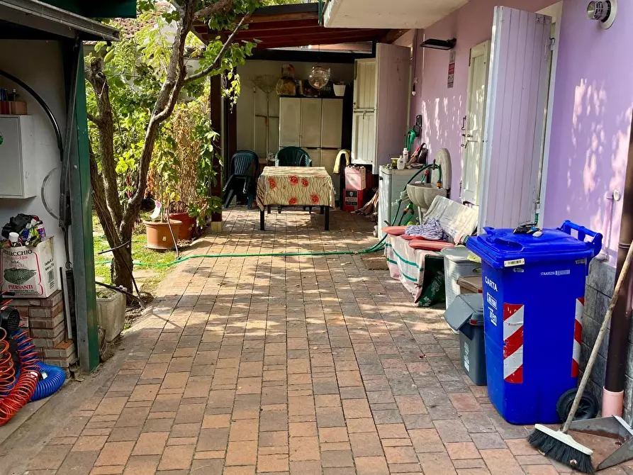 Immagine 2 di Terratetto in vendita  a Collecchio