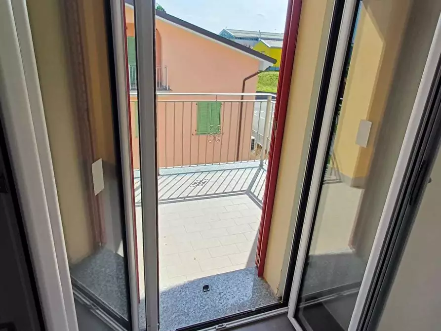 Immagine 39 di Trilocale in vendita  a Medesano