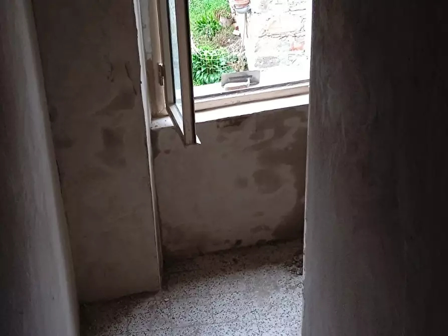 Immagine 24 di Terratetto in vendita  in Strada Per Piazza-Sivizzano a Fornovo Di Taro