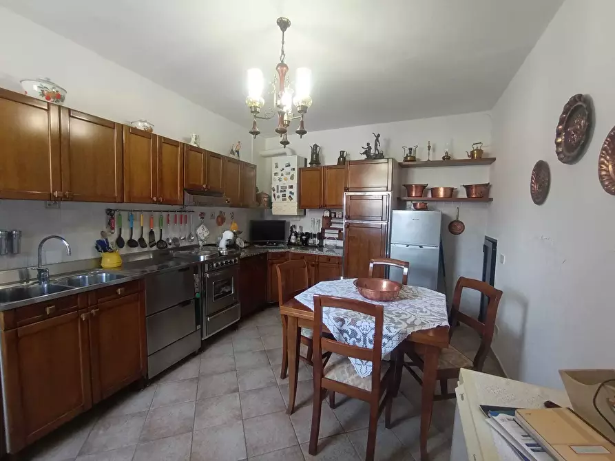 Immagine 11 di Terratetto in vendita  a Terenzo
