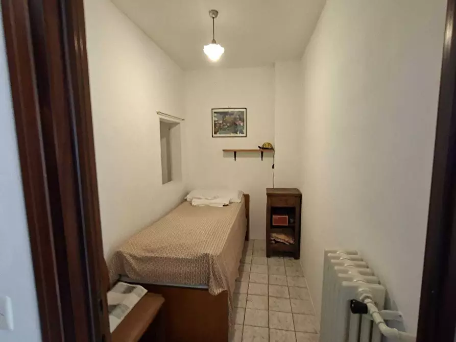 Immagine 16 di Porzione di casa in vendita  a Fornovo Di Taro