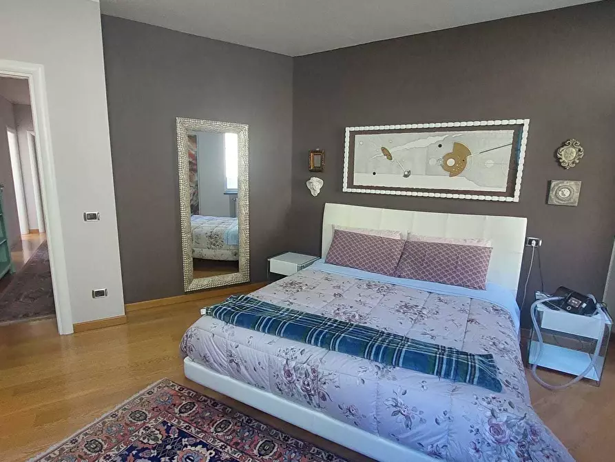 Immagine 34 di Villa in vendita  a Fornovo Di Taro