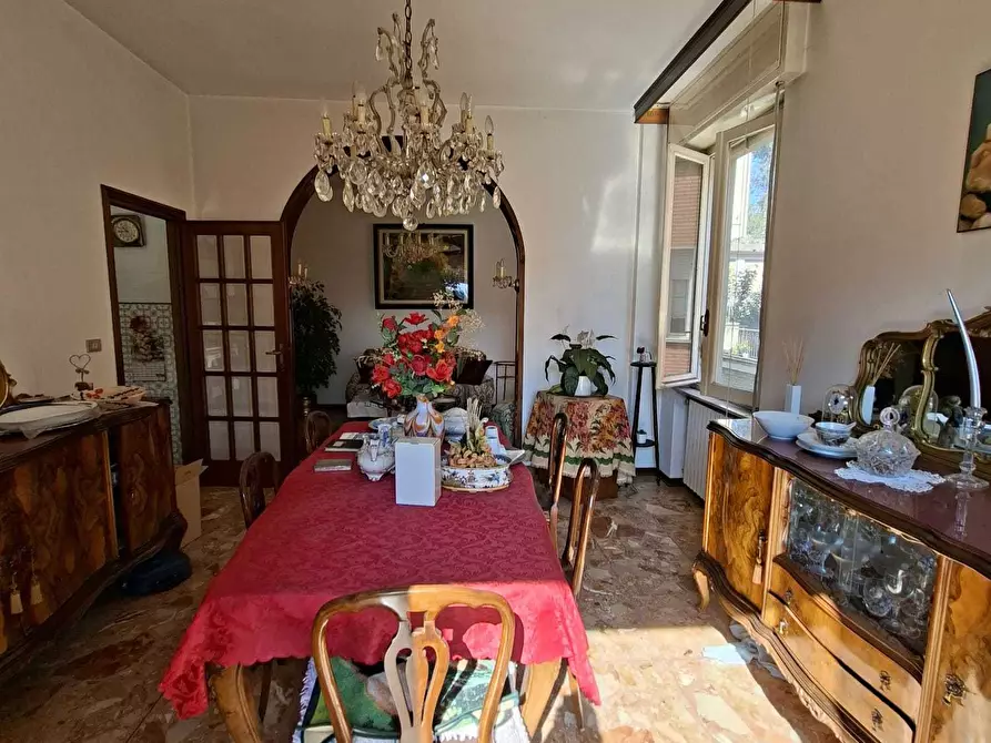 Immagine 11 di Trilocale in vendita  a Medesano