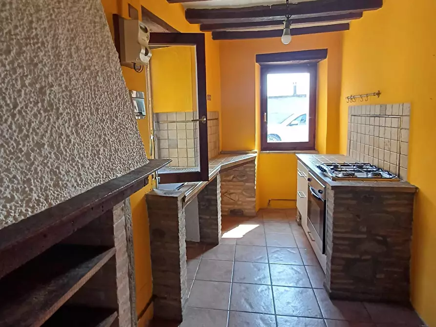 Immagine 13 di Porzione di casa in vendita  a Solignano