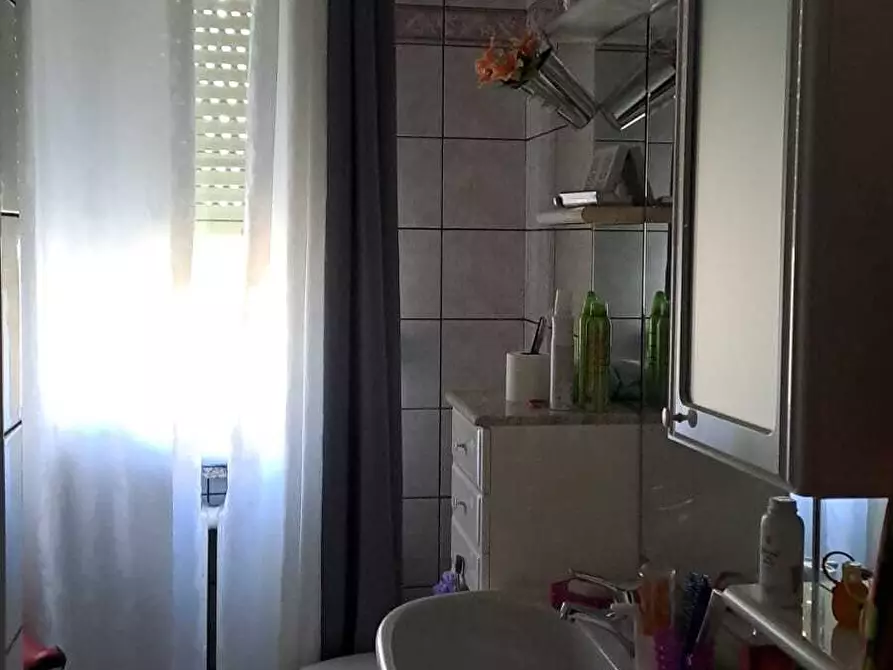 Immagine 12 di Trilocale in vendita  a Fidenza