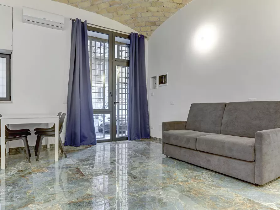 Immagine 11 di Loft/Open space in vendita  a Roma