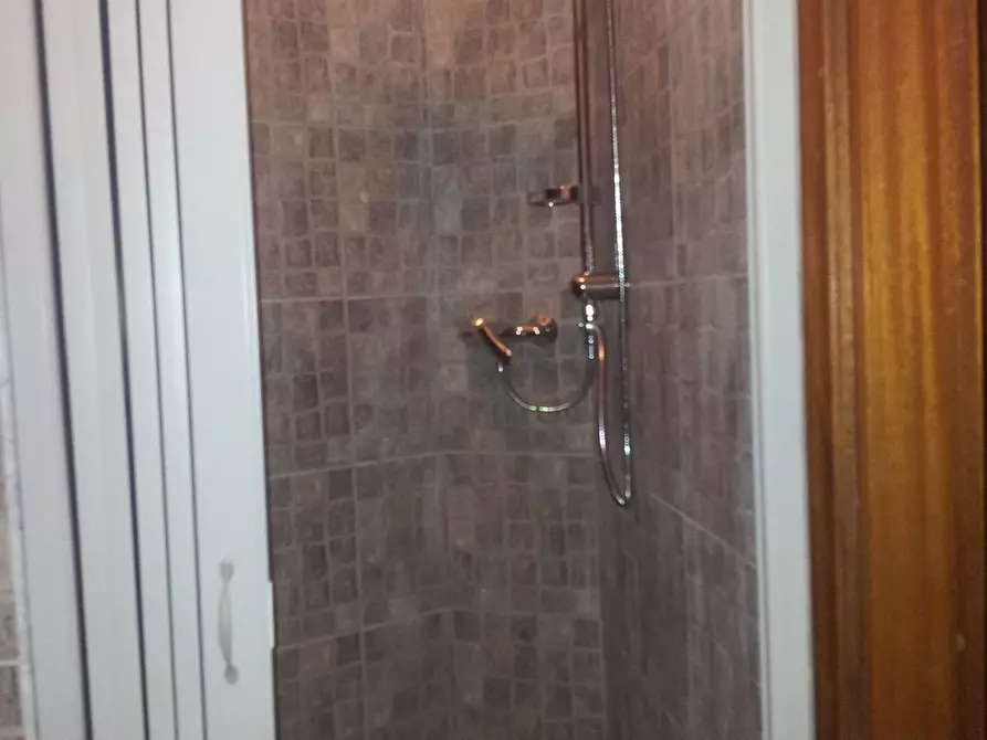 Immagine 9 di Trilocale in vendita  in VIA TASSENARA SNC a Tortoreto