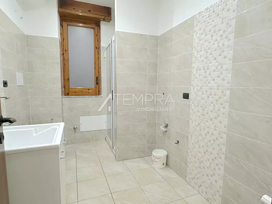 Immagine 6 di Appartamento in vendita  in VIA PAOLO VI a Adrano