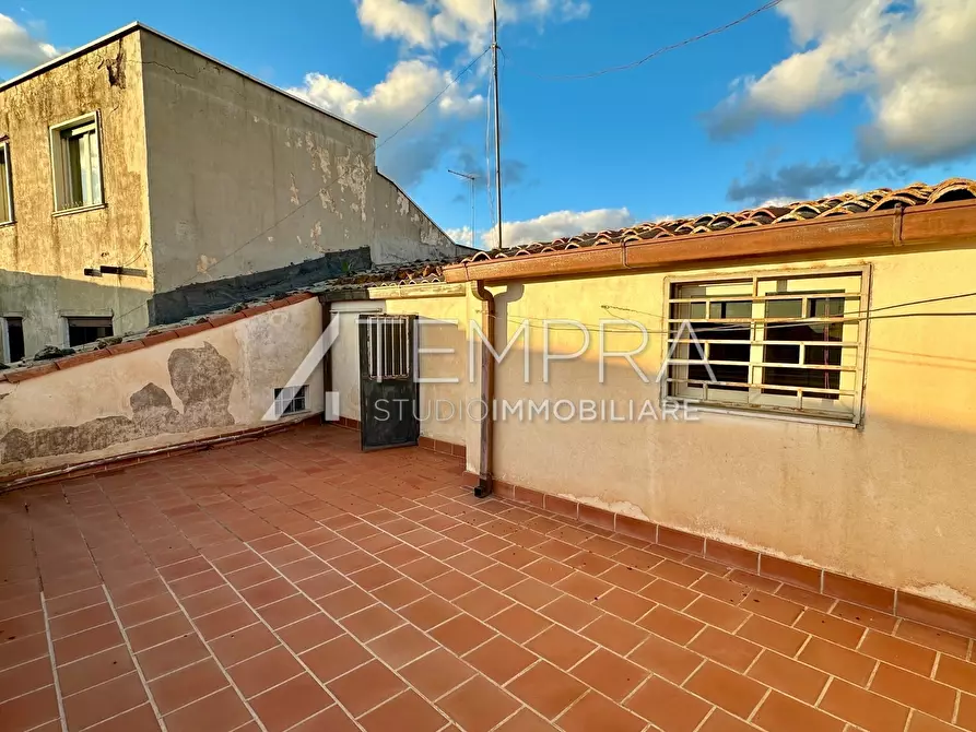 Immagine 19 di Casa indipendente in vendita  a Adrano