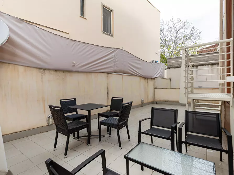 Immagine 44 di Trilocale in vendita  in Via Ruggero Leoncavallo 5 a Catania