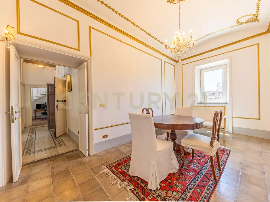 Immagine 36 di Villa in vendita  in Viale Giuseppe Mazzini 36 a Viterbo