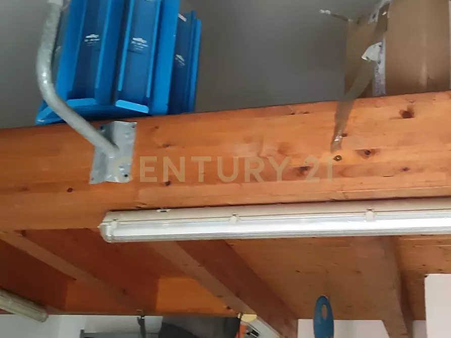 Immagine 15 di Attività commerciale in vendita  in Via Vincenzo Giuffrida 14 a Catania