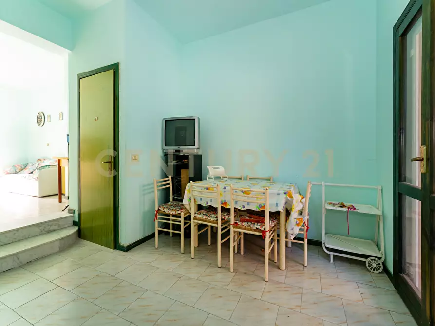 Immagine 17 di Bilocale in vendita  in Via Nazionale 74 bis a Letojanni