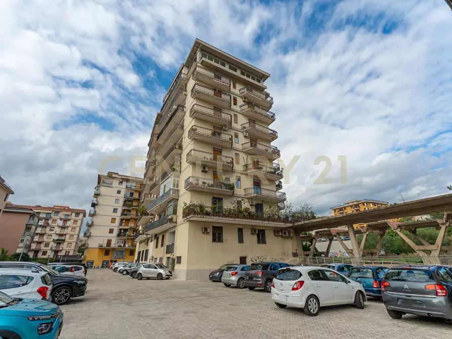 Immagine 43 di Quadrilocale in vendita  in Via Vincenzo Giuffrida 203 a Catania