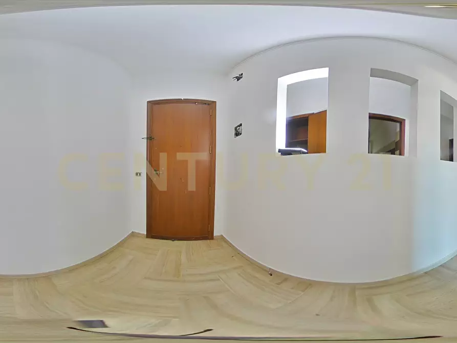 Immagine 45 di Quadrilocale in vendita  in Vico Contrada Cerza 1 a Catania