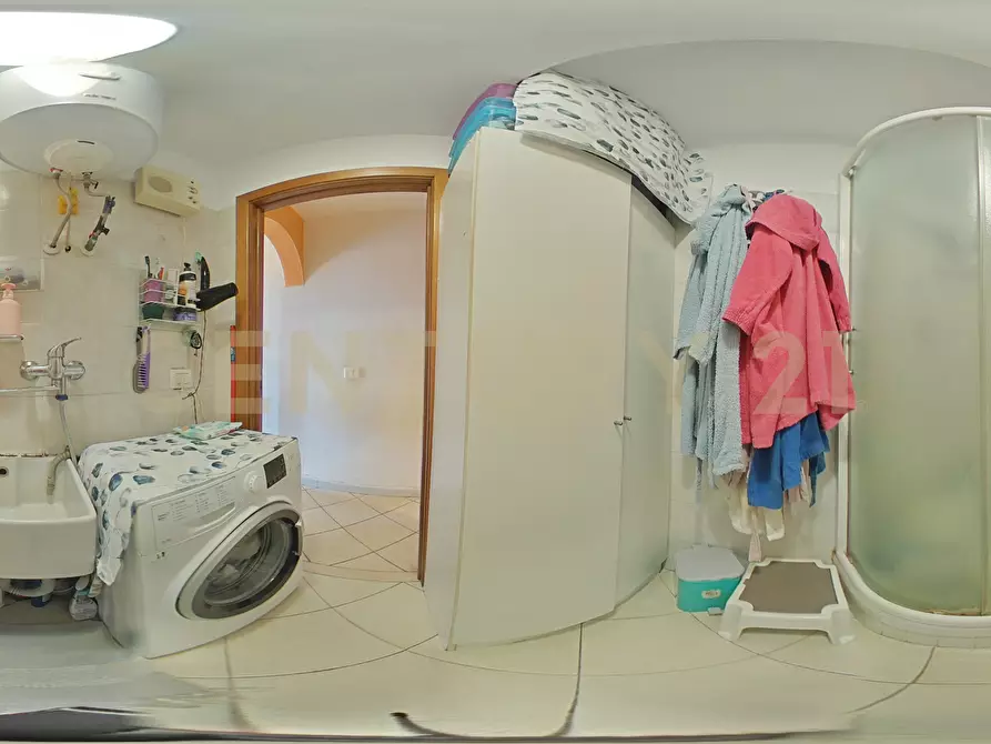 Immagine 43 di Trilocale in vendita  in Via del Vecchio Bastione 29 a Catania