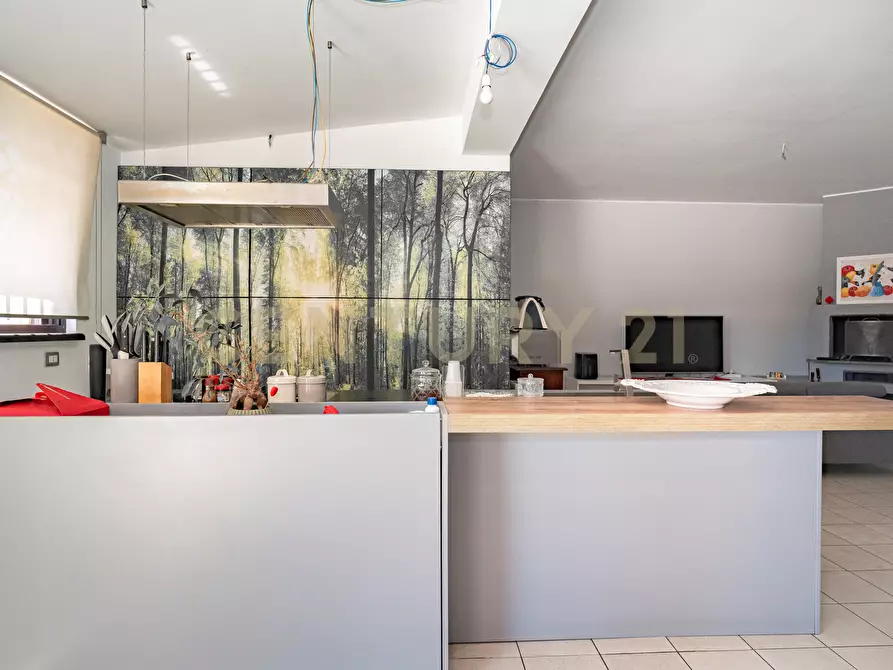 Immagine 14 di Villa in vendita  in Via Fisichelli a San Giovanni La Punta