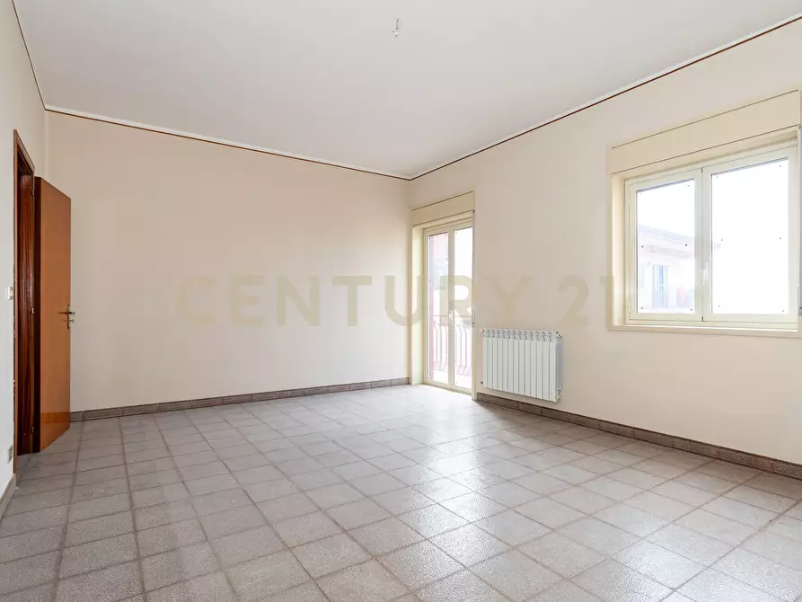 Immagine 30 di Pentalocale in vendita  in Via Casale dei Greci 34 a Adrano