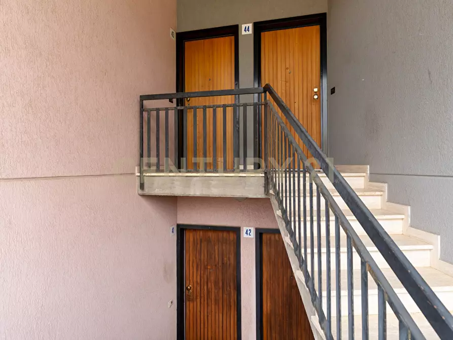 Immagine 28 di Quadrilocale in vendita  in Viale Giuseppe Lainò 7 a Catania