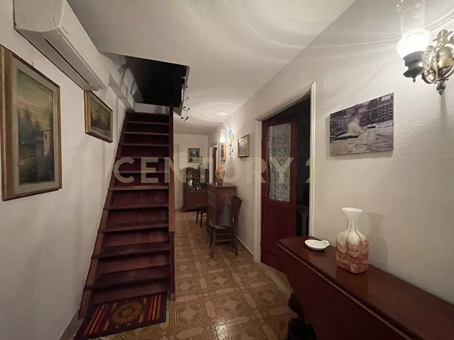 Immagine 14 di Trilocale in vendita  in Via del Molo 4 a Monte Argentario