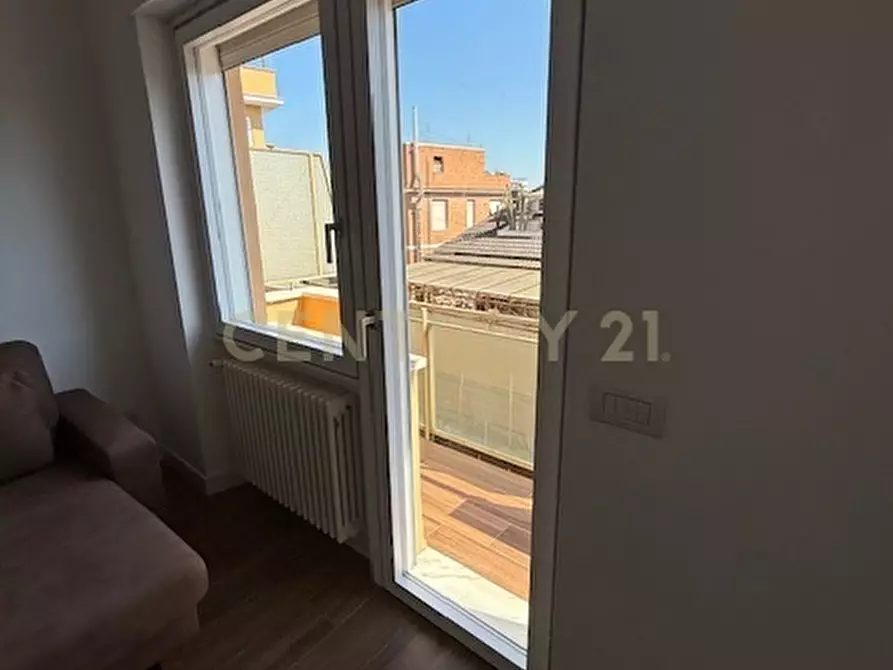 Immagine 28 di Trilocale in affitto  in Via Montecristo 10 a Roma