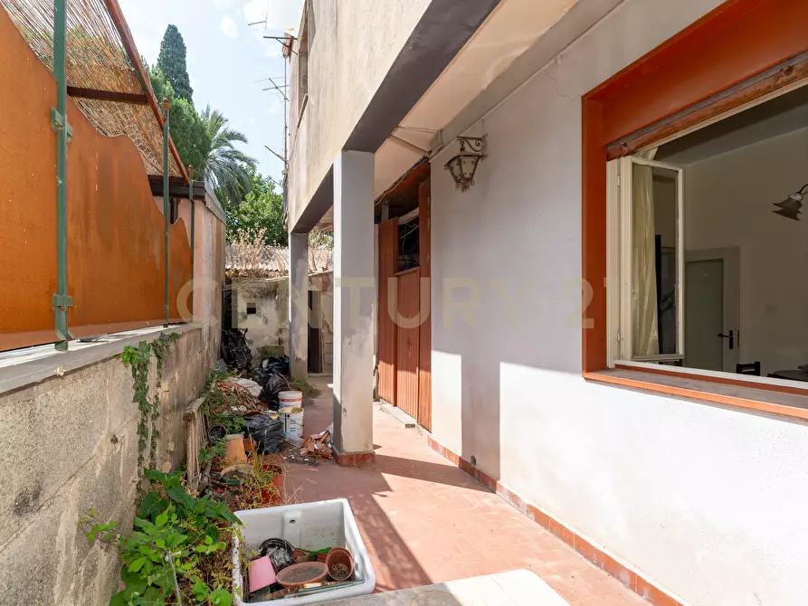 Immagine 15 di Rustico / casale in vendita  in Via Chiesa Madre 3 a Catania