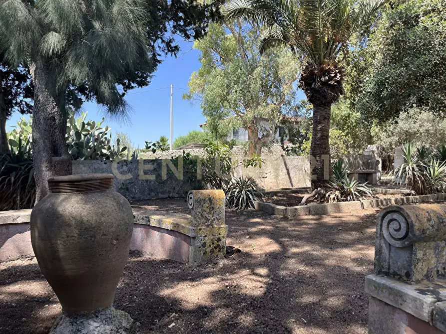 Immagine 32 di Villa in vendita  in Contrada Pirato Cava Maria 47 a Modica