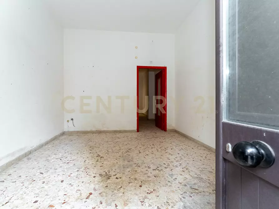 Immagine 4 di Pentalocale in vendita  in Via Principe Umberto 397 a Augusta