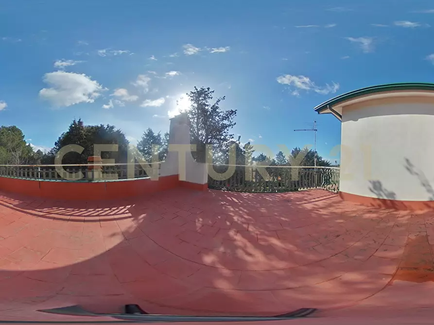 Immagine 93 di Villa in vendita  in Via Francesco Durante 11 a Pedara