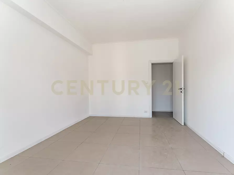 Immagine 22 di Trilocale in vendita  in Via Duca Degli Abruzzi 42 a Catania
