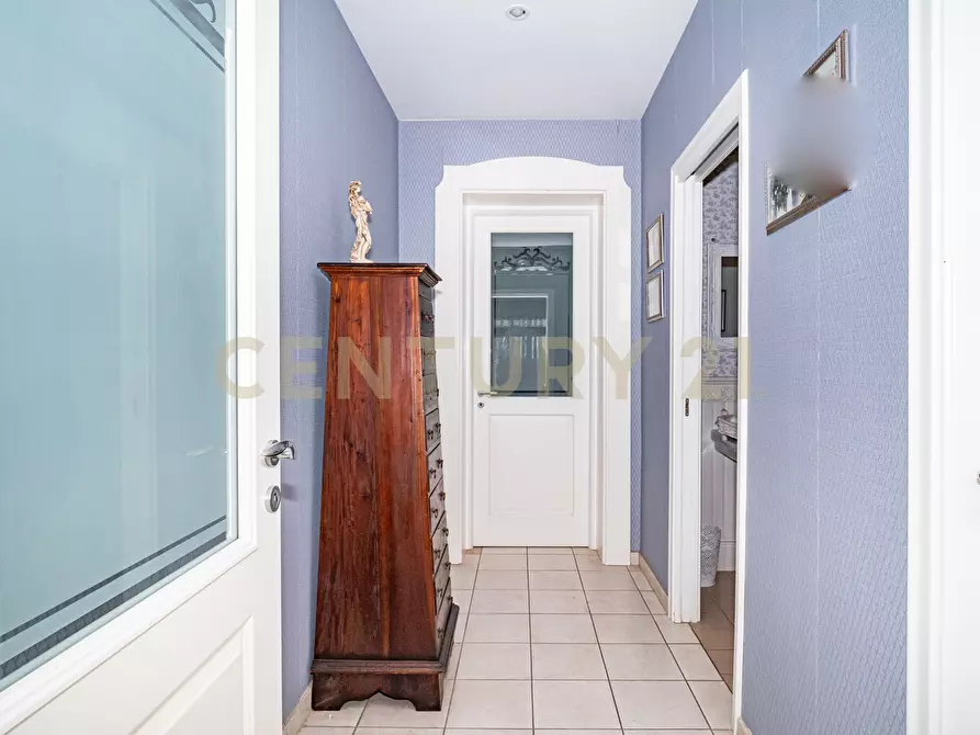 Immagine 17 di Villa in vendita  in Via Fisichelli a San Giovanni La Punta