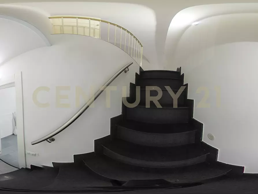 Immagine 35 di Bilocale in vendita  in Via Ospedale Vecchio 5 a Catania