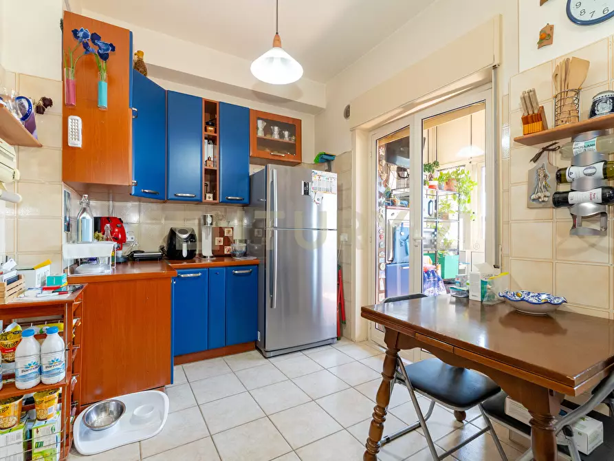 Immagine 40 di Quadrilocale in vendita  in Corso dei Mille 54 a Catania