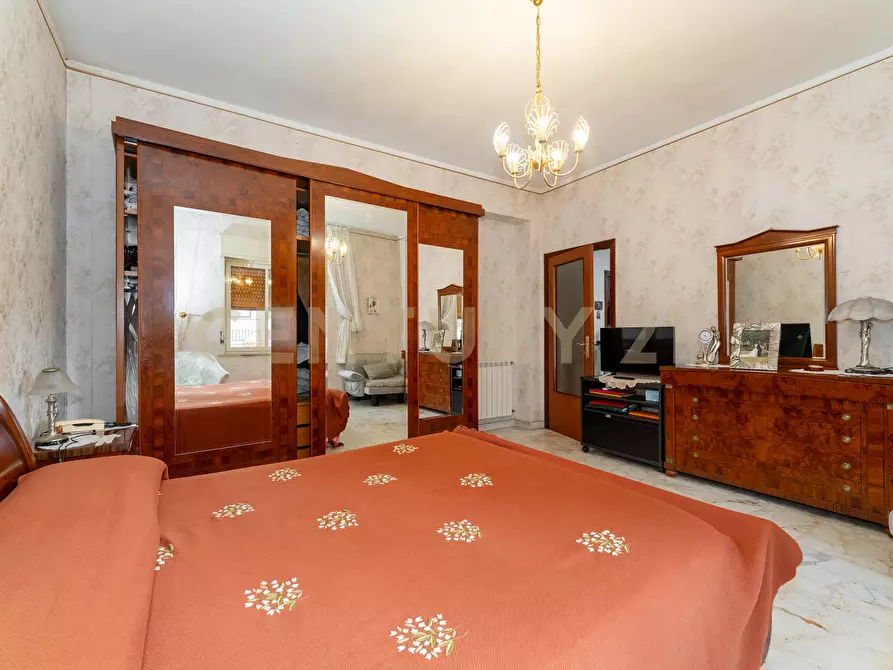 Immagine 12 di Pentalocale in vendita  in Via Goffredo Mameli 4 a Belpasso