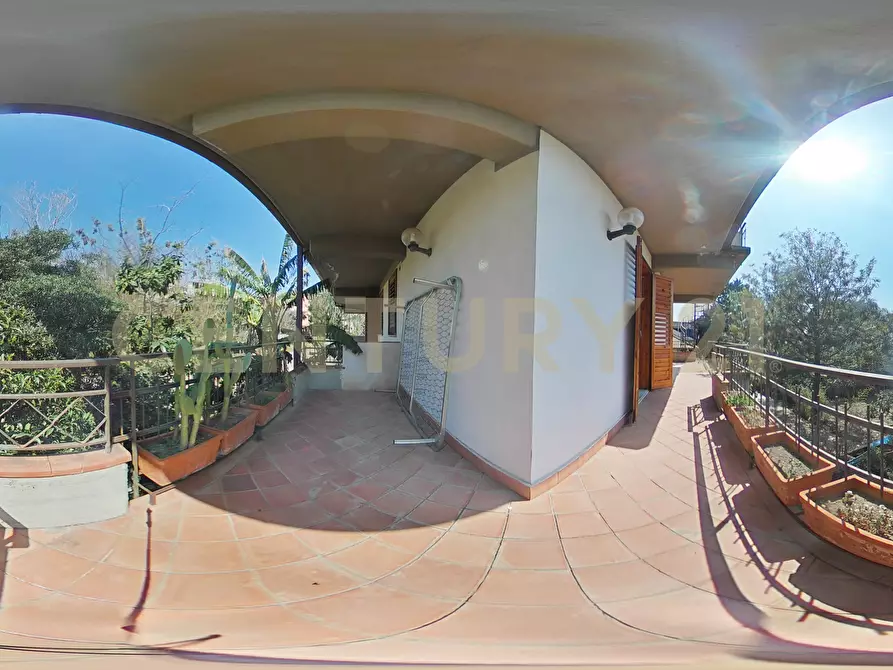 Immagine 49 di Villa in vendita  in Via dei Ciclopi 71 a Aci Catena