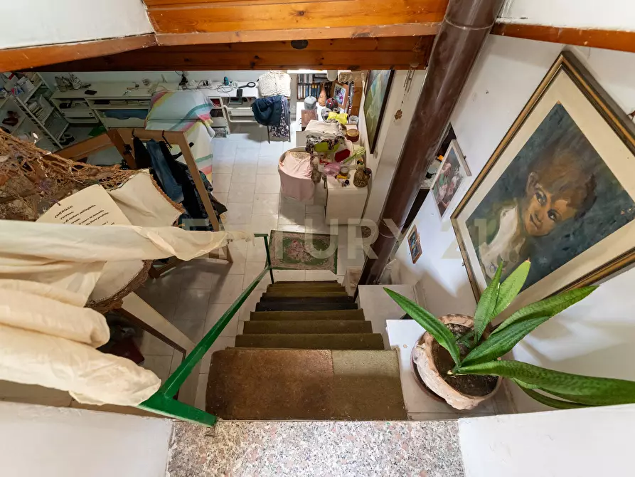 Immagine 27 di Casa indipendente in vendita  in Cortile del Granato 4 a Catania