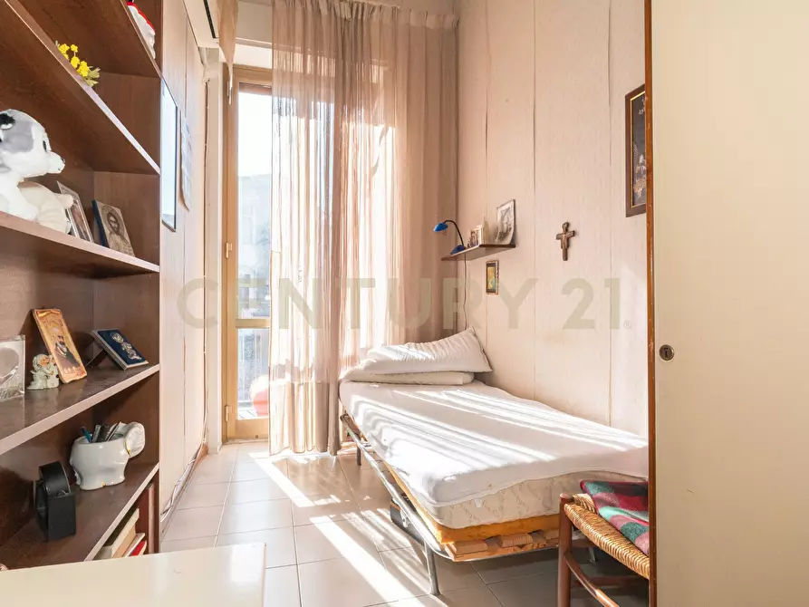 Immagine 33 di Pentalocale in vendita  in Via Santa Maria della Stella 20 a Catania
